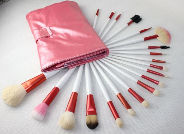Kit 20 pinceis rosa e branco